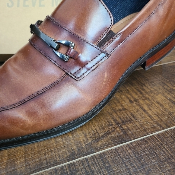 Men's Steve Madden pointe tan leather loafers - Picture 6 of 8